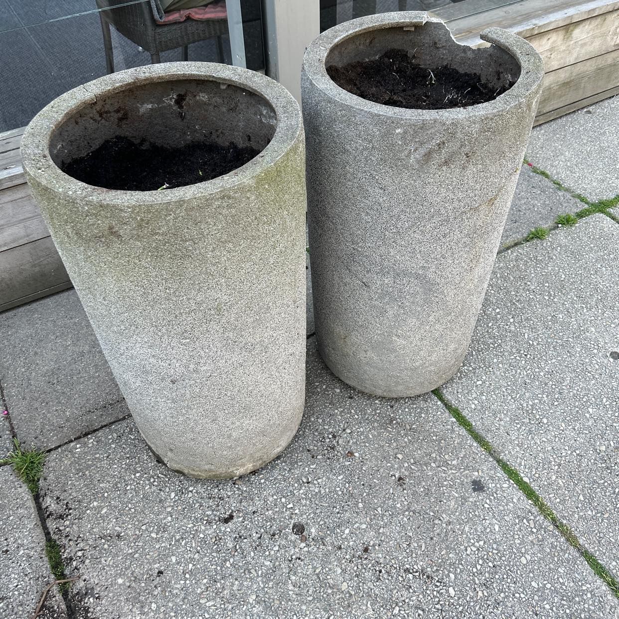 image of Blomkrukor med jord - Göteborg