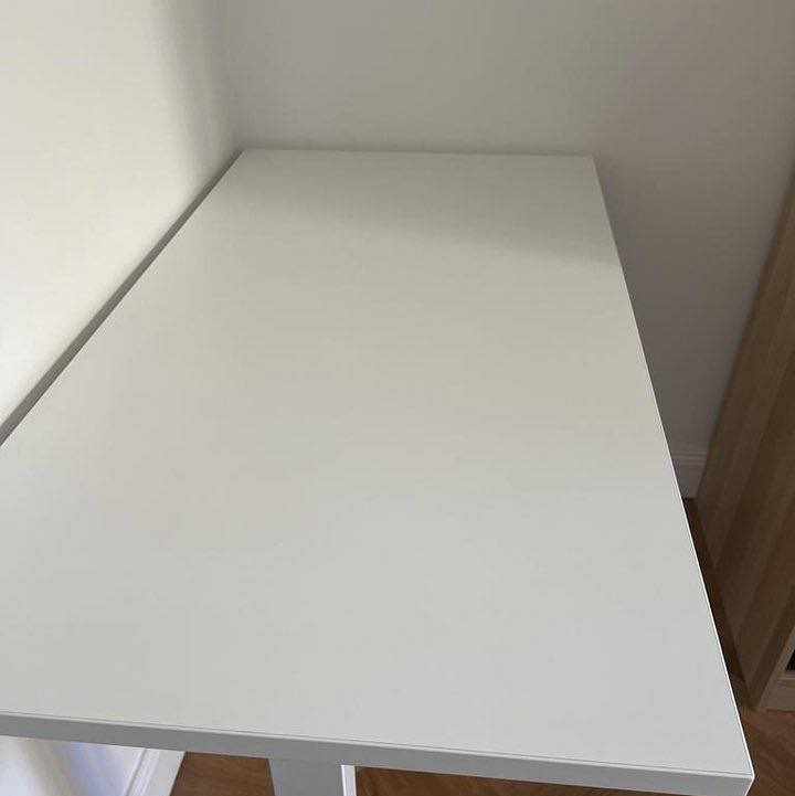 image of Move a desk - 