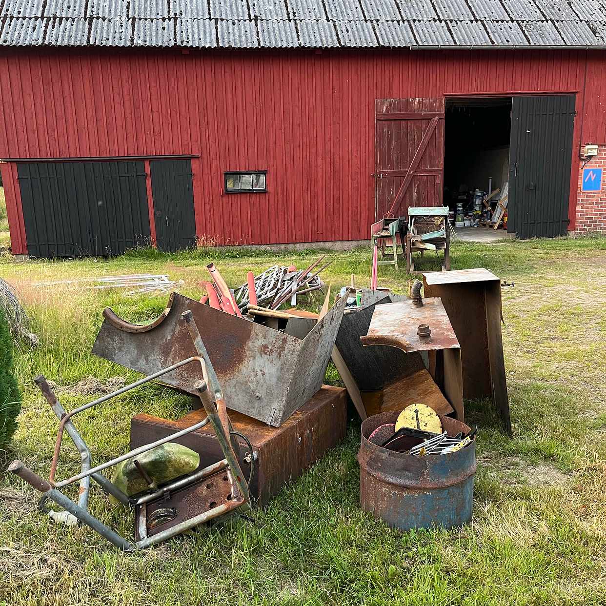 image of Metall och gips - Stenaljung