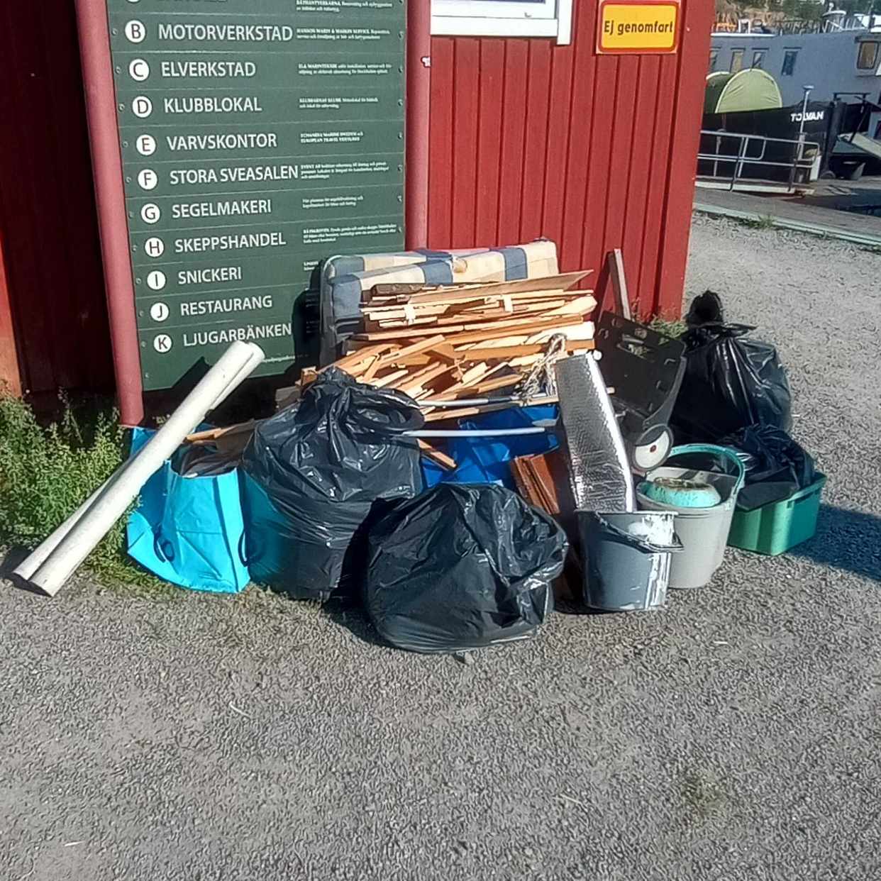 image of Städskräp - Stockholm