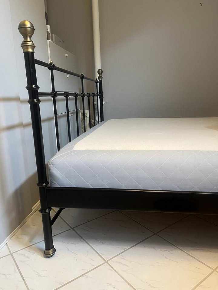 image of Säng 160cm - 
