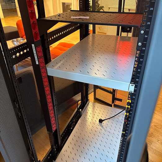 image of 19” rackskåp - Stockholm