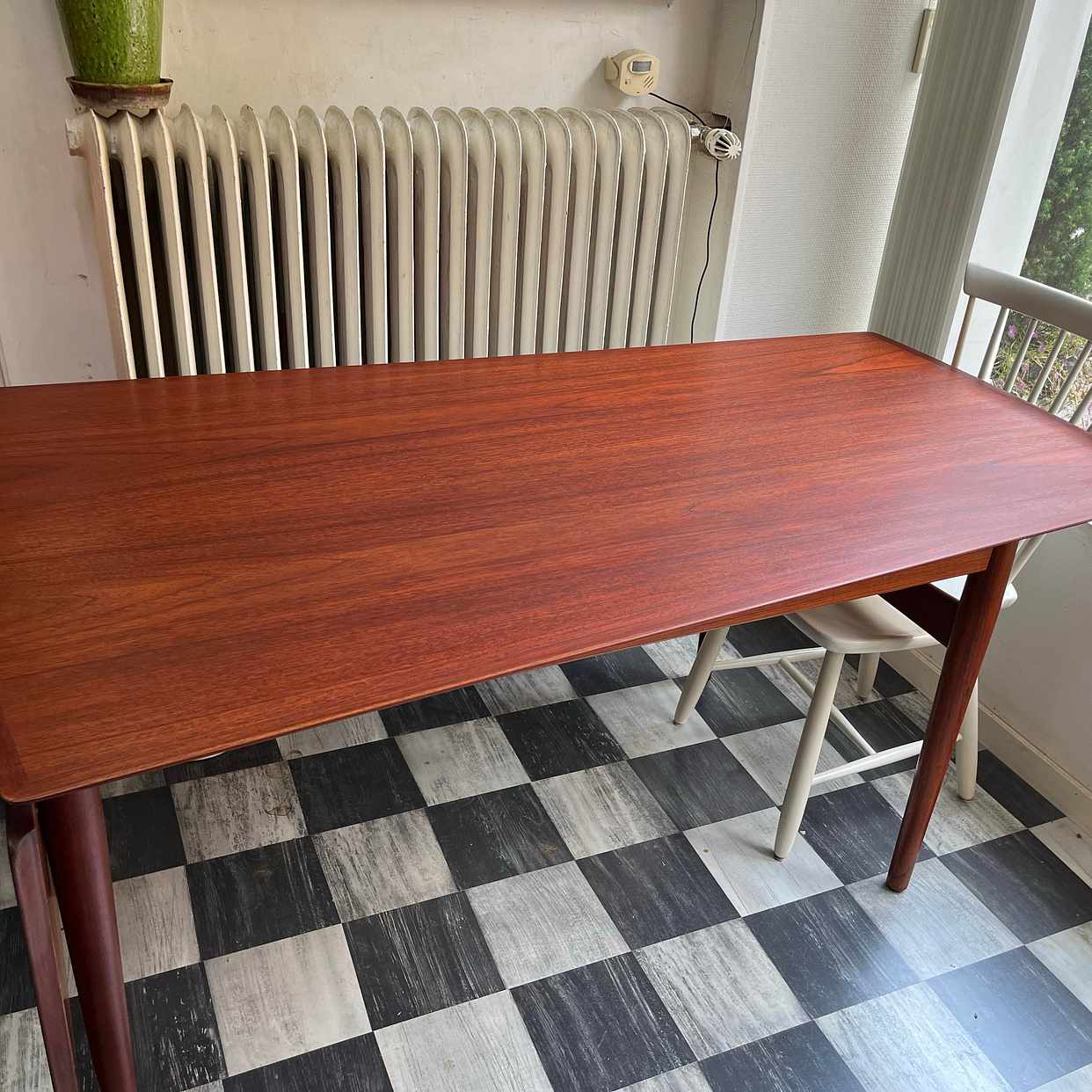 image of Bära bord upp till 5. vån - 