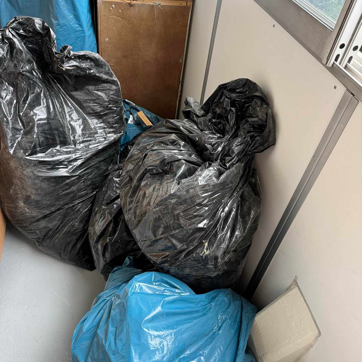 image of Kitchen and floor waste - Stockholm