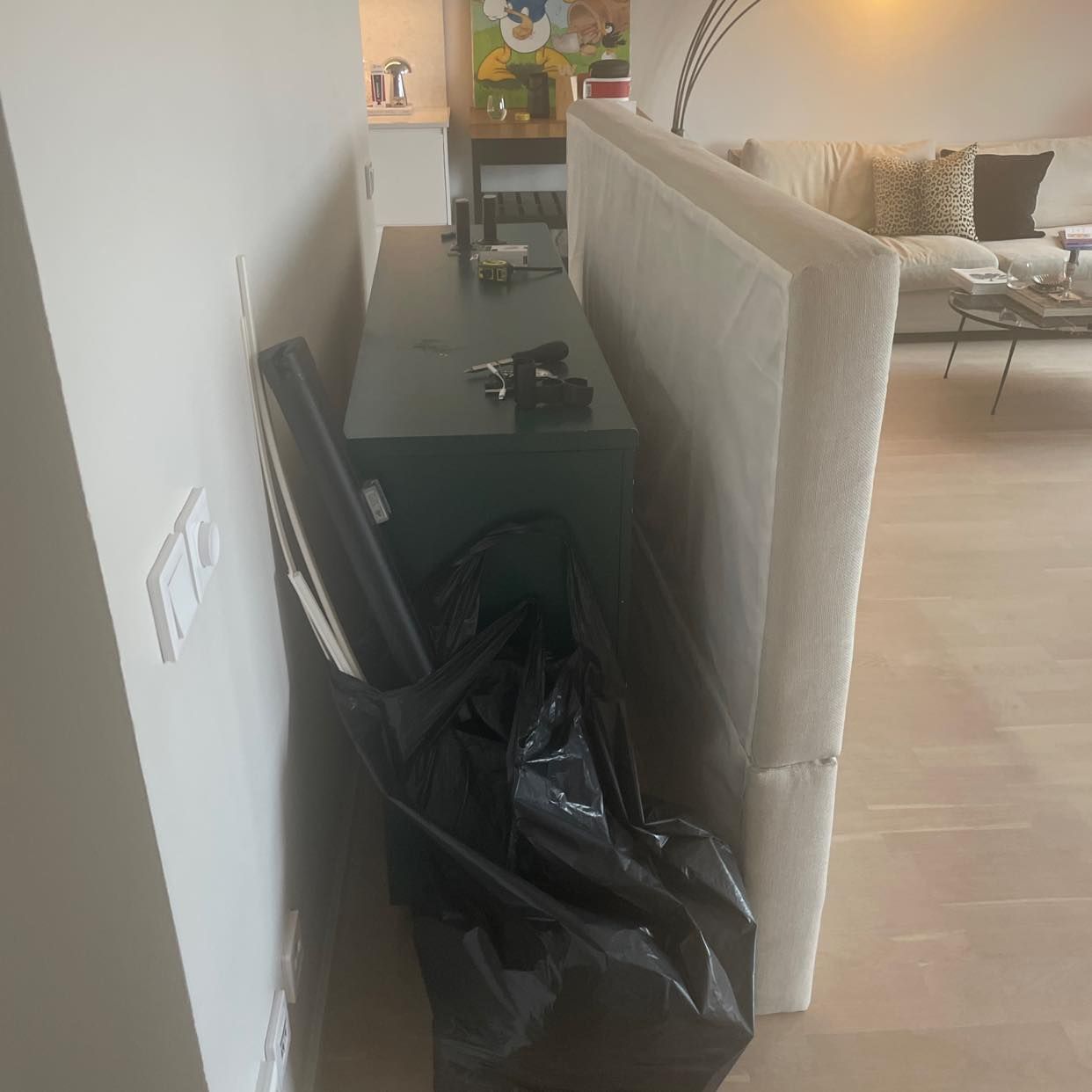 image of Sänggavel och byrå. - Stockholm