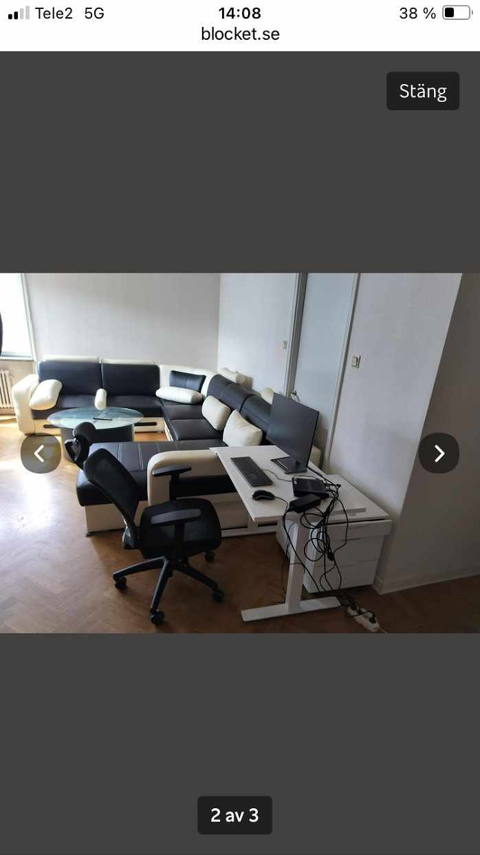 image of 5 seats sofa and a table - 
