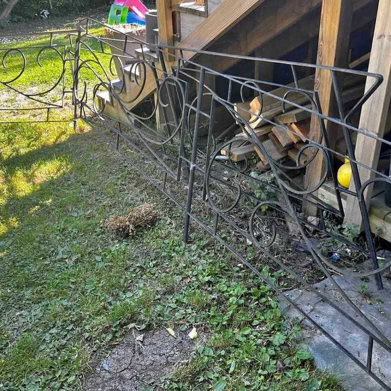 image of Hämta två smidesräcken - 
