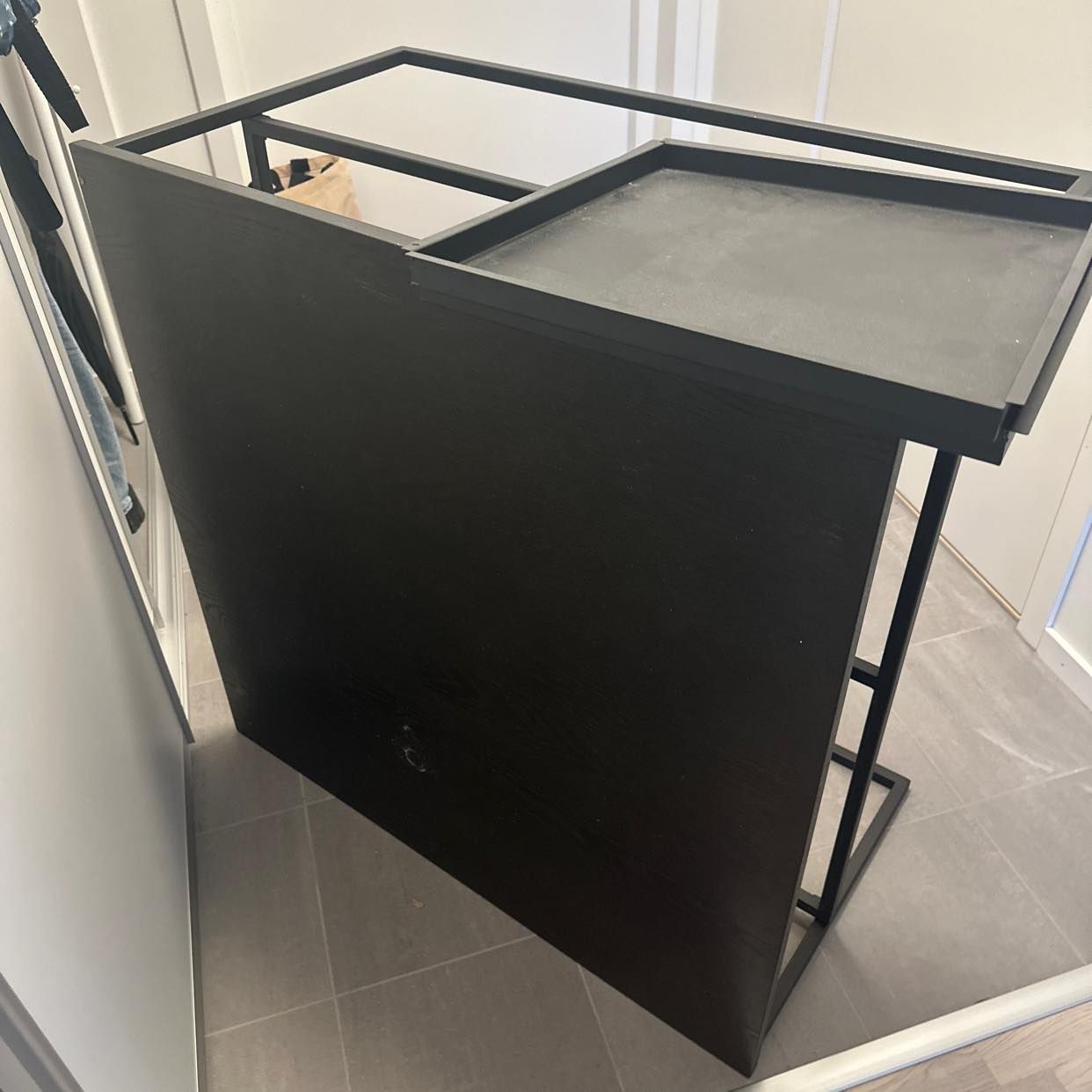 image of Soff bord och kartonger - Limhamn