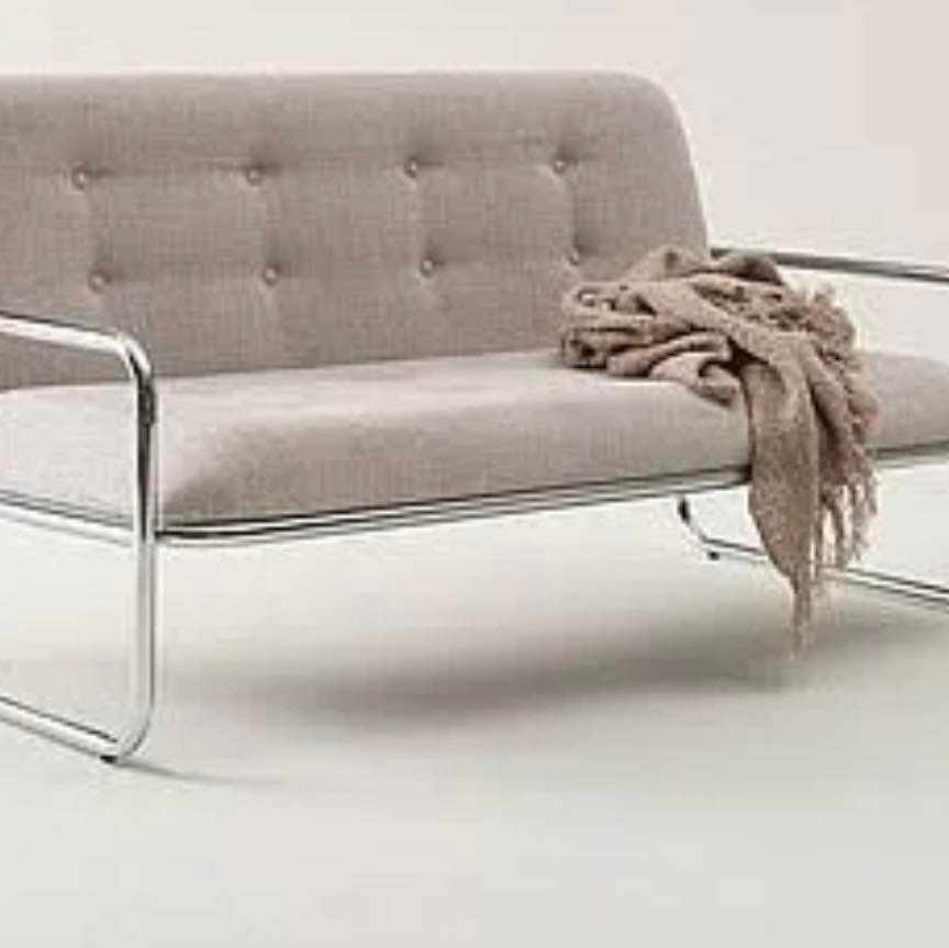 image of Säng,soffa, bord, hurts - Stockholm