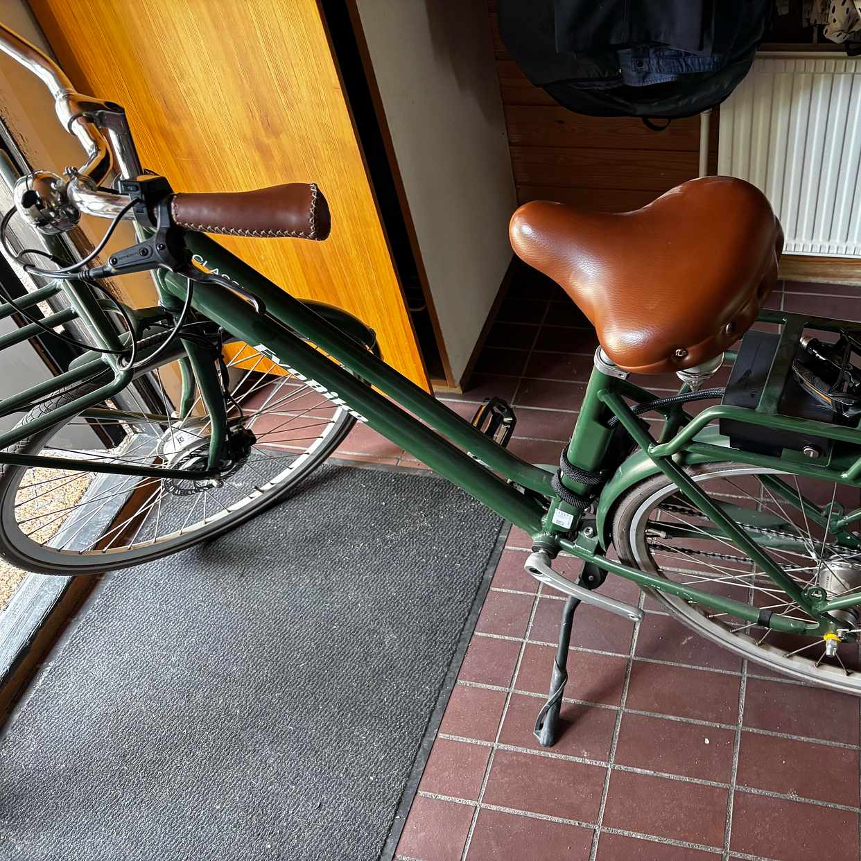 image of Cykel flytta till butik - 