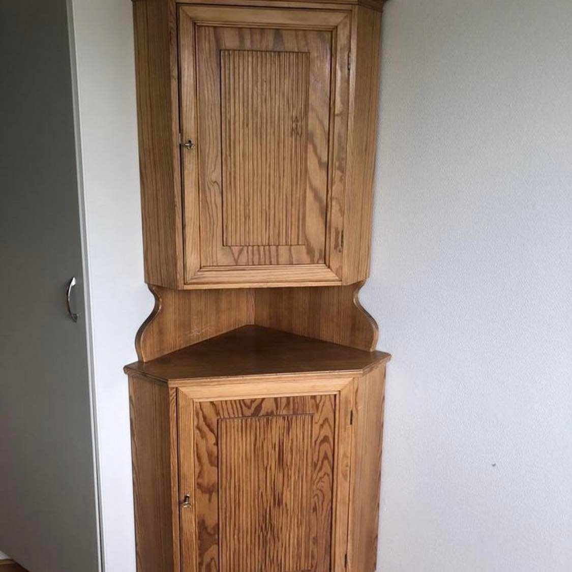 image of Hämta och lämna hörnskåp - 