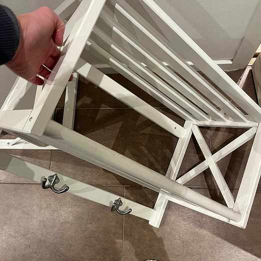 Hallmöbler vita från Mio